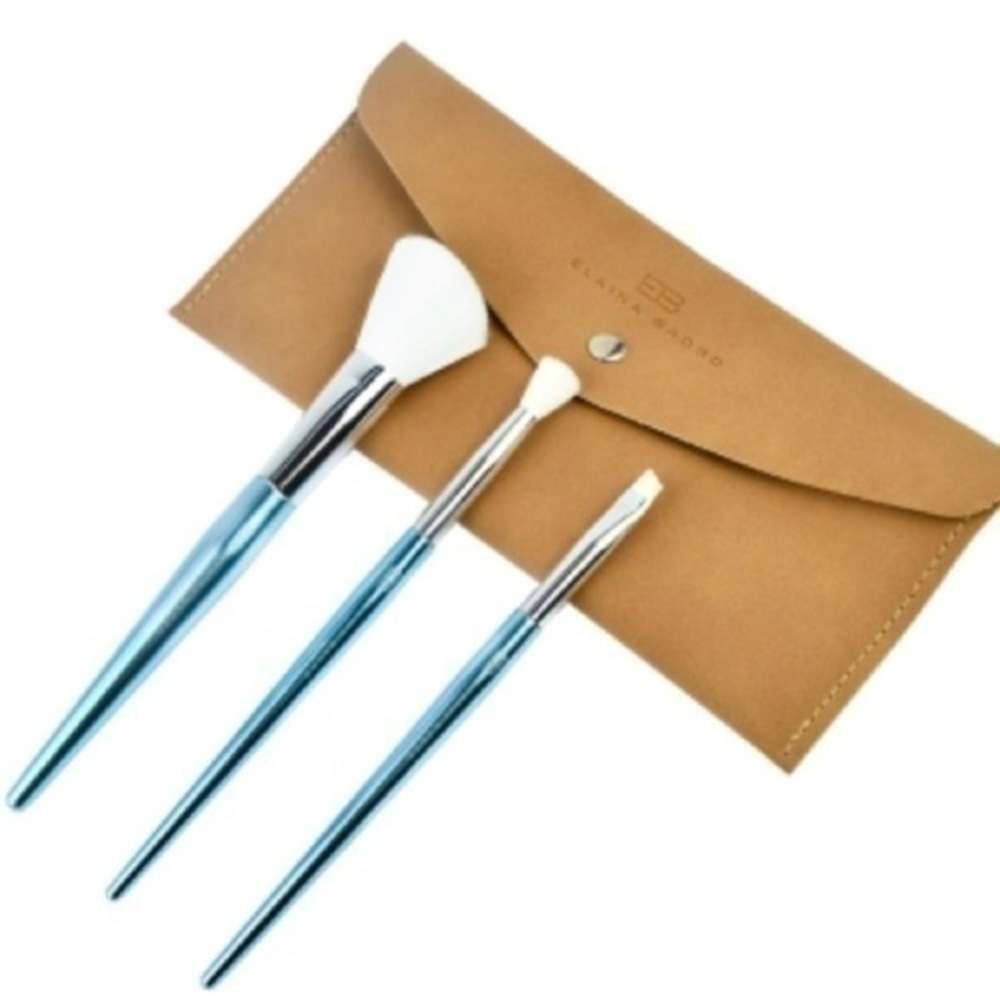 Elaina Badro Babyblues Makeup Brush Set